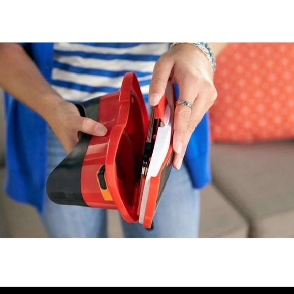 Mattel View-Master Virtual Reality viewer. VR 3D. New with Box - Picture 3 of 5